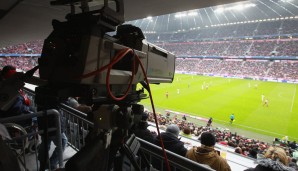 Ab 2017 wird die Bundesliga pro Saison über eine Milliarde Euro an Fernsehgeldern einnehmen. Inhaber: Sky, ARD, ZDF, Eurosport, Sport1 und Perform