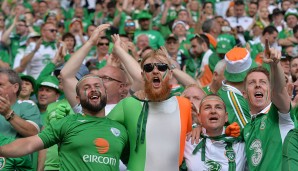 Gruppe E: BELGIEN - IRLAND 3:0: Die irischen Fans sind vor dem Spiel noch bester Laune