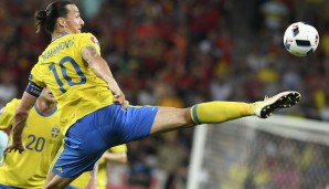 Zlatan Ibrahimovic: Der Schwede ließ sich lange Zeit und verkündete dann, dass Manchester United sein nächsetes Ziel sei. Dort trifft er auf seinen alten Kumpel Jose Mourinho