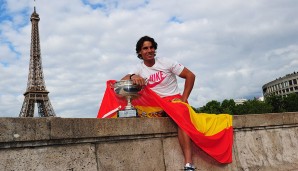 Wie auch immer; Nadal liegen die French Open - vielleicht, weil er so gern vor dem Eifelturm posiert?