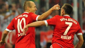 Im Sommer 2009 stieß Arjen Robben von Real Madrid kommend zu den Bayern. Als Joker schoss er in seinem ersten Spiel gegen Wolfsburg gleich zwei Tore