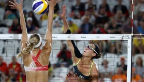 Match Nr. 2 stieg am 9. August. Die Gegnerinnen des deutschen Duos: Kristina Valjas und Jamie Broder aus Kanada