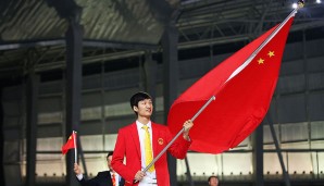 Chinas Flaggenträger heißt Lei Sheng: Der Florettfechter gewann 2012 bei den Olympischen Spielen in London Gold