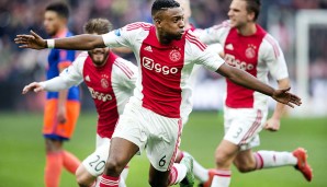 Riechedly Bazoer: Ajax Amsterdam, Mittelfeld, 19 Jahre alt