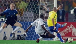 Seine überragende WM 2002 krönte Ronaldo mit einem Doppelpack im Finale gegen Deutschland. Insgesamt erzielte er acht Tore beim Turniererfolg der Brasilianer