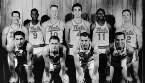 PHILADELPHIA 76ERS: Von 1949 bis 1963 spielte das Team unter dem Namen Nationals in Syracuse - immerhin ein NBA-Titel sprang dabei heraus. Dann wurde das Team gekauft und nach Philly umgesiedelt, um die Lücke der Warriors zu füllen
