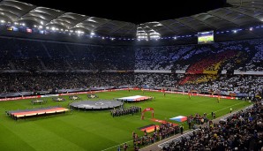 DEUTSCHLAND - TSCHECHIEN 3:0: In der WM-Quali geht es fürs DFB-Team am Samstagabend gegen Tschechien. Flutlicht, Choreo - das Ambiente stimmt