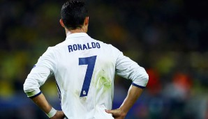 Platz 2: Real Madrid hat mit Cristiano Ronaldo die wohl schillernste Figur des Weltfußballs, aber 2.290.000 verkaufte Trikots langen nur zu Rang 2. Und Erster? Welcher Klub fehlt?