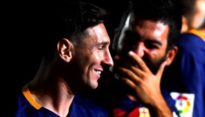 "Ich habe noch nie jemanden wie Lionel Messi gesehen. Er ist ein Wunder Gottes! Ich bin nicht neidisch, aber es fühlt sich gut an, wenn er zum Beispiel seine Gegner tunnelt", schwärmt Mannschaftskollege Arda Turan