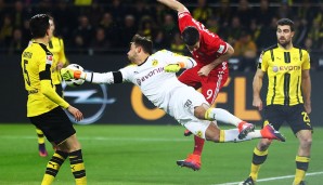 Platz 3: Roman Bürki (Notenschnitt 3 / Borussia Dortmund). Ohne Bürki gewann der BVB nur eines der vergangenen fünf Spiele und kassierte dabei mindestens ein Gegentor. Zufall? Der BVB vermisst seinen Torwart, der auch die "unhaltbaren" Bälle halten kann