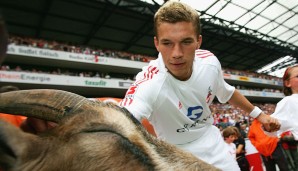 Für 10 Millionen Euro - die gleiche Summe, die Bayern 2006 zahlte - kehrte Podolski wieder in die Domstadt zurück