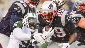 Running Backs, STARTS: LeGarrette Blount, New England Patriots (@Dolphins): Kein Team erlaubt mehr Yards pro Run als die Dolphins (4,9), es gibt für New England keinen Grund, Tom Brady zur Zielscheibe für Suh und Wake zu machen