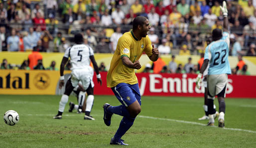 Auch die WM 2006 lässt sich gut an. Adriano trifft zweimal in vier Spielen, hier im Achtelfinale gegen Ghana