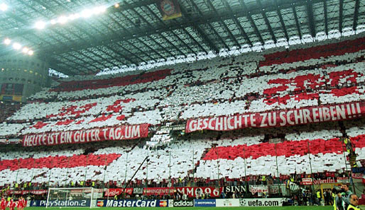 23. Mai 2001, Giuseppe-Meazza-Stadion in Mailand: Die Fans des FC Bayern haben vor dem Champions-League-Finale so eine Ahnung