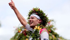 Jan Frodeno kritisiert deutsche Triathlon-Funktionäre: "In Deutschland wird von Verbandsseite stets der Eindruck vermittelt: Ihr könnt ja eh nichts, wir bauen auf die nächste Generation." Welch Ironie...