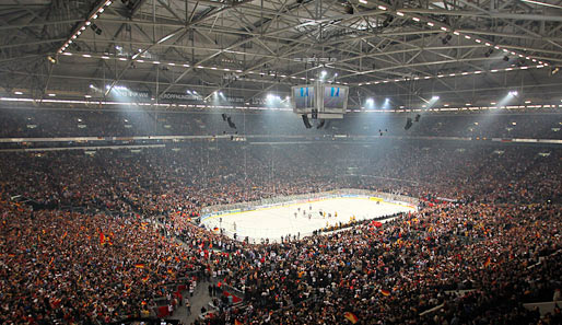 Eishockey-WM 2010 in Deutschland: Das größte Sportereignis auf deutschem Boden. Highlight war das Eröffnungsspiel auf Schalke vor Rekordkulisse
