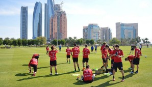 Die Eintracht aus Frankfurt absolvierte seine erste Trainingseinheit im Emirat Abu Dhabi ebenfalls am 9. Januar