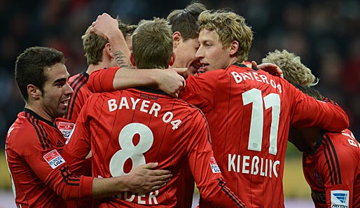 BAYER LEVERKUSEN - EINTRACHT FRANKFURT 3:1: Sebastian Boenisch, Stefan Kießling und André Schürrle bescherten Bayer Leverkusen den elften Sieg dieser Saison.