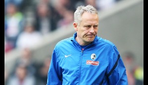 Konsterniert: Christian Streich ist mit Freiburg nach der Niederliga im Derby gegen Stuttgart wieder in akuter Abstiegsgefahr