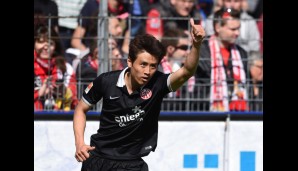 Daumen Hoch: Mainz führt in Freiburg zur Halbzeit bereits 2:0