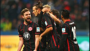 EINTRACHT FRANKFURT - VfL WOLFSBURG 3:2: Die Eintracht aus Frankfurt jubelt zum Auftakt der Rückrunde über drei Punkte