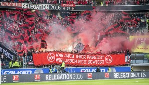 Auch die Fans des 1. FC Nürnberg hatten Spaß am Zündeln und sorgten für Feuer