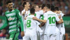 Zunächst ging Wolfsburg durch ein Eigentor in Führung