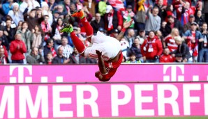 Während Müller tanzte, führte Costa nach seinem Treffer eine kleine Turneinlage auf - beim FC Bayern kommen heute die versteckten Talente zum Vorschein