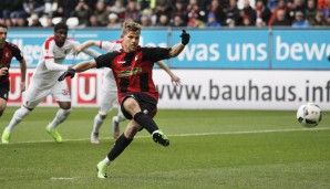 FC AUGSBURG - SC FREIBURG: Florian Niederlechner ist on fire und netzte nach seinem Doppelpack in Frankfurt auch gegen die Fuggerstädter