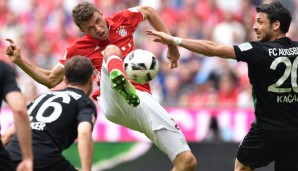 MITTELFELD - Thomas Müller (FC Bayern München): Wenn die Bayern gefährlich wurden oder zu Treffern kamen, hatte Müller fast immer seine Füße im Spiel. War von Anfang an abschlussfreudig, zeigte Spielwitz und war einer der Garanten des Erfolgs
