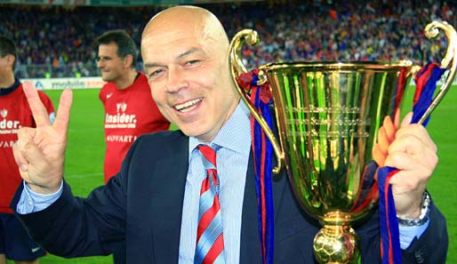 Mit dem FCB wurde Gross vier Mal Schweizer Meister und fünf Mal Pokalsieger. Insgesamt wurde er neun Mal zum Schweizer Trainer des Jahres gewählt