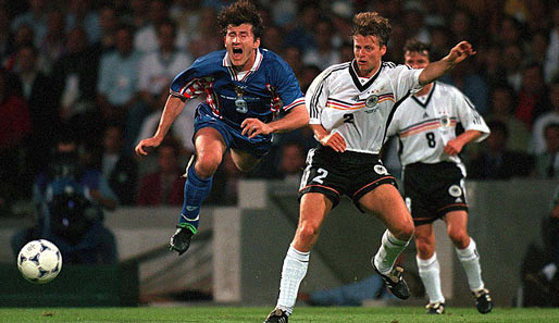 Eine deutschlandweit bekannte Szene: Im Viertelfinale der WM 1998 sieht Wörns nach einem Foul an Davor Suker die Rote Karte. Kroatien wirft Deutschland mit einem 3:0-Sieg aus dem Turnier