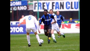 Schon im Jahr 2000 verließ er Madrid wieder und schloss sich Inter Mailand an