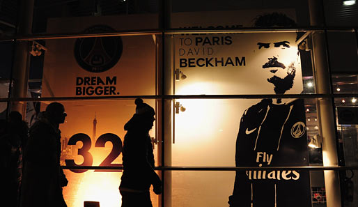 Willkommen in Paris, David Beckham, heißt es auf dem Werbeplakat. Und: "Dream Bigger." Becks, ein Mann der Träume eben...
