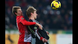 Es entwickelte sich ein Duell auf Augenhöhe, bei dem Leverkusen und Stefan Kießling ihre liebe Mühe hatten