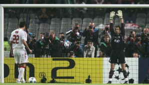 25.05.2005, CL-Finale, FC Liverpool - AC Milan 6:5, n.E.: Vielleicht das legendärste Europapokal-Endspiel aller Zeiten - Hampelmann Jerzy Dudek wird zum Matchwinner
