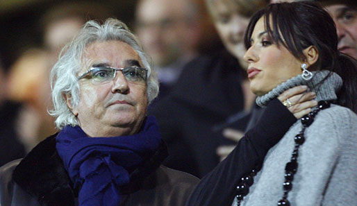 Familienausflug ins Stadion: Seit Juni 2008 sind Flavio Briatore und Ex-Model Elisabetta Gregoraci verheiratet