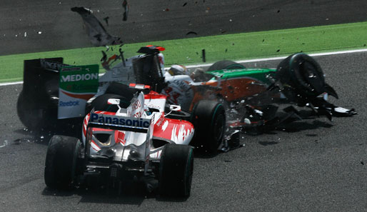 Beim Spanien-GP rasselten Jarno Tulli und Adrian Sutil heftig zusammen