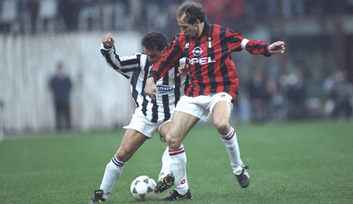 Nochmal die gleichen Protagonisten - Baggio (l., Juve) und Baresi (r., Mailand) im Liga-Alltag 1995