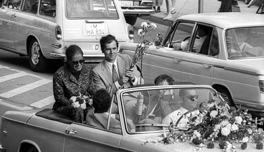 Beckenbauer und seine Frau Brigitte werden nach der WM 1970 in München empfangen