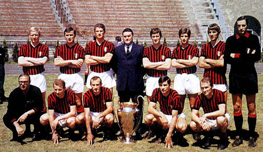 Inters großer Rivale AC Milan im Jahre 1969 unter Trainerlegende Nereo Rocco (M.). Hinten links: Karl-Heinz Schnellinger