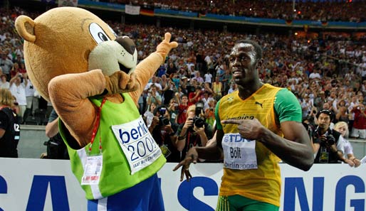 Usain Bolt avanciert mit drei WM-Titeln und zwei Weltrekorden zum großen Star der Titelkämpfe in Berlin