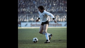 Von 1967 bis 1976 absolviert Heynckes 39 Länderspiele und wird '72 Europameister und '74 Weltmeister