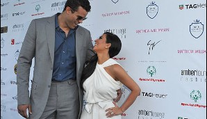 Waren das noch Zeiten, als NBA-Spieler Kris Humphries und US-TV-Star Kim Kardashian sich so verliebt angelacht haben