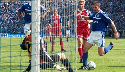 Letzter Spieltag der Saison 200/2001, die Mutter aller Herzschlagfinals: Schalke schlägt Haching 5:3 und wähnt sich schon als Meister