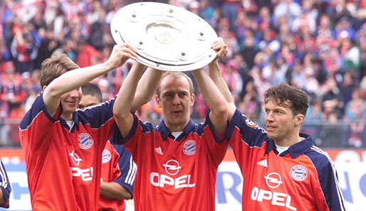Darauf folgte sein zweites Engagement beim FC Bayern. Vier Meistertitel und der erneute Gewinn des UEFA-Cups waren die Erfolge zwischen 1992 - 2000