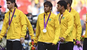 ...und am Ende standen die Brasilianer nur mit der Silbermedaille da. Die Enttäuschung ist den Spielern ins Gesicht geschrieben