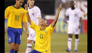 Sein Debüt in der Selecao gibt Neymar 2010 gegen die USA - und trifft sofort! Gott sei Dank