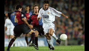 Mit Barca holte Guardiola (hier gegen Raul) sechs spanische Meistertitel, zwei Mal die Copa del Rey, 1992 den Landesmeister-Cup und 1997 den Cup der Pokalsieger