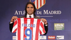 Im August 2011 wechselte Falcao zu Atletico Madrid. Für eine Ablösesumme von 40 Millionen Euro unterschrieb der Stürmer einen Fünfjahresvertrag